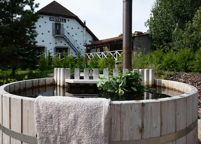 营地 Moisa Saunakuela